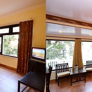 Deluxe Double Room Lake View